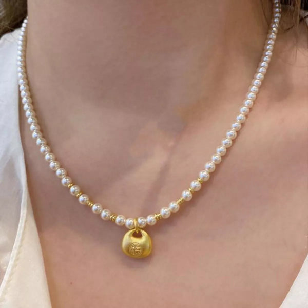 Luster, Metal, and Motion: Expressing Feminine Identity Through Fine Adornment